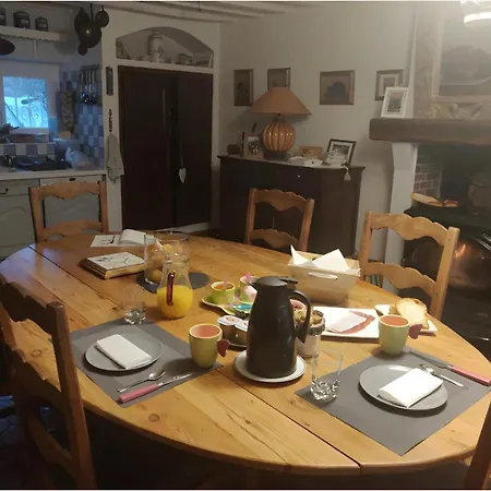 Bed & Breakfast Les De Martine Et Guy -